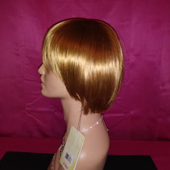 EVE - Picture 2 of 3